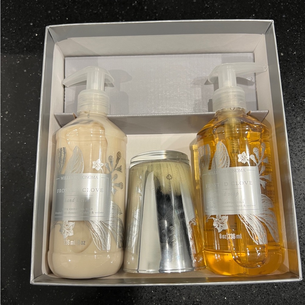 William Sonoma frosted clove soap/candle set